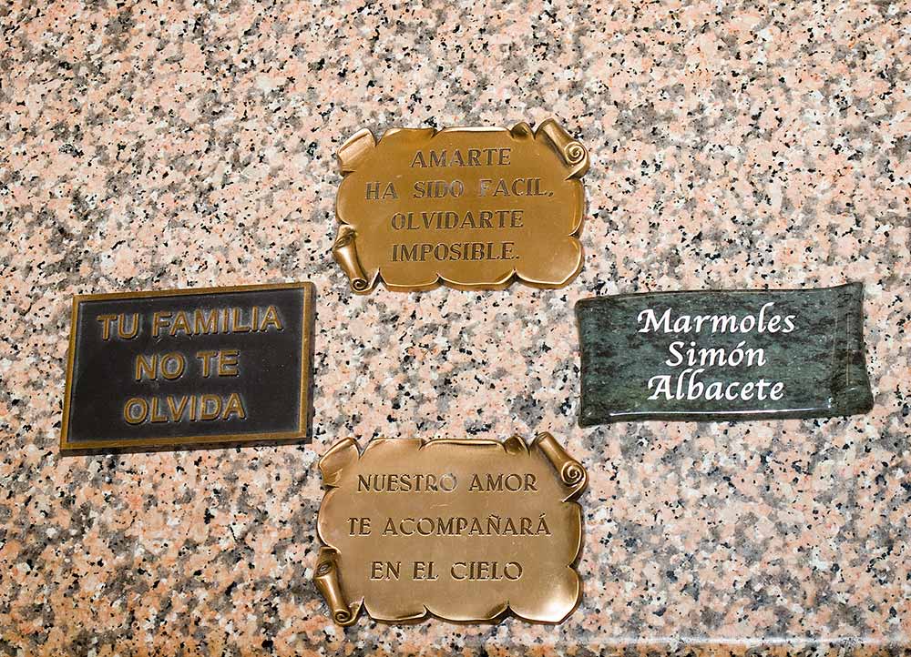 Placas para lápidas