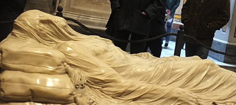El cristo velado en mármol