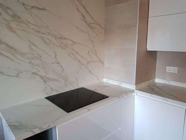 Encimera y frontales para cocinas